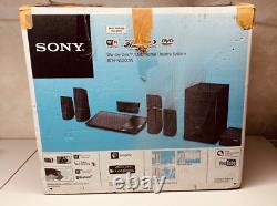 Système de cinéma maison Sony Blu-Ray Disc/DVD Noir BDV-N5200W avec télécommande testé